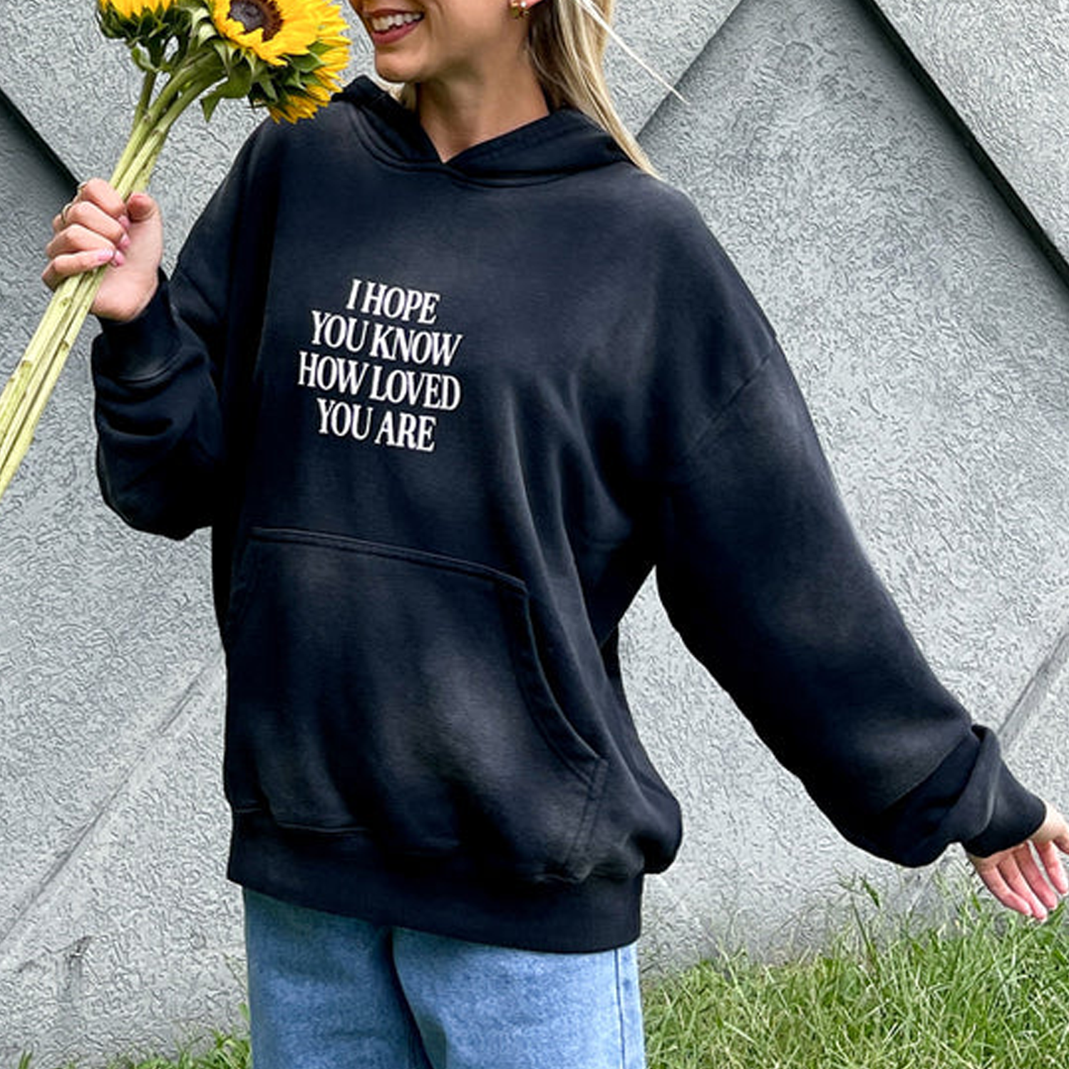 Women's Vintage 'I Hope You Know How Loved You Are' Print Sweatshirt
